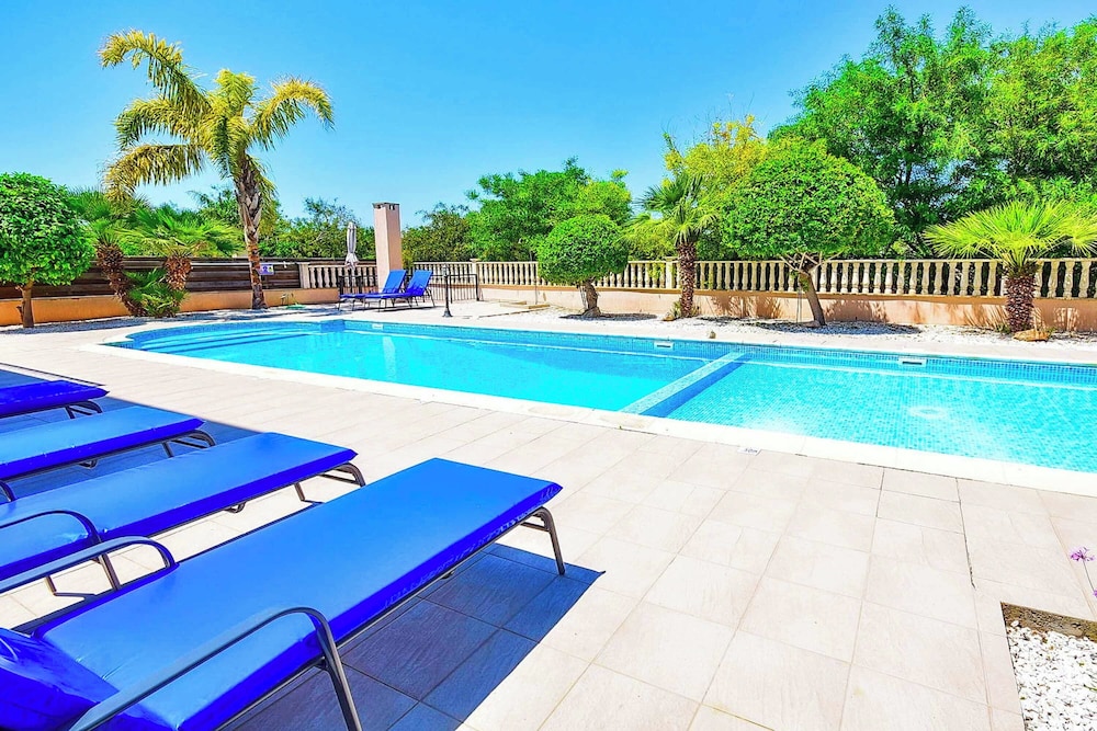 Villa Golden Coral
