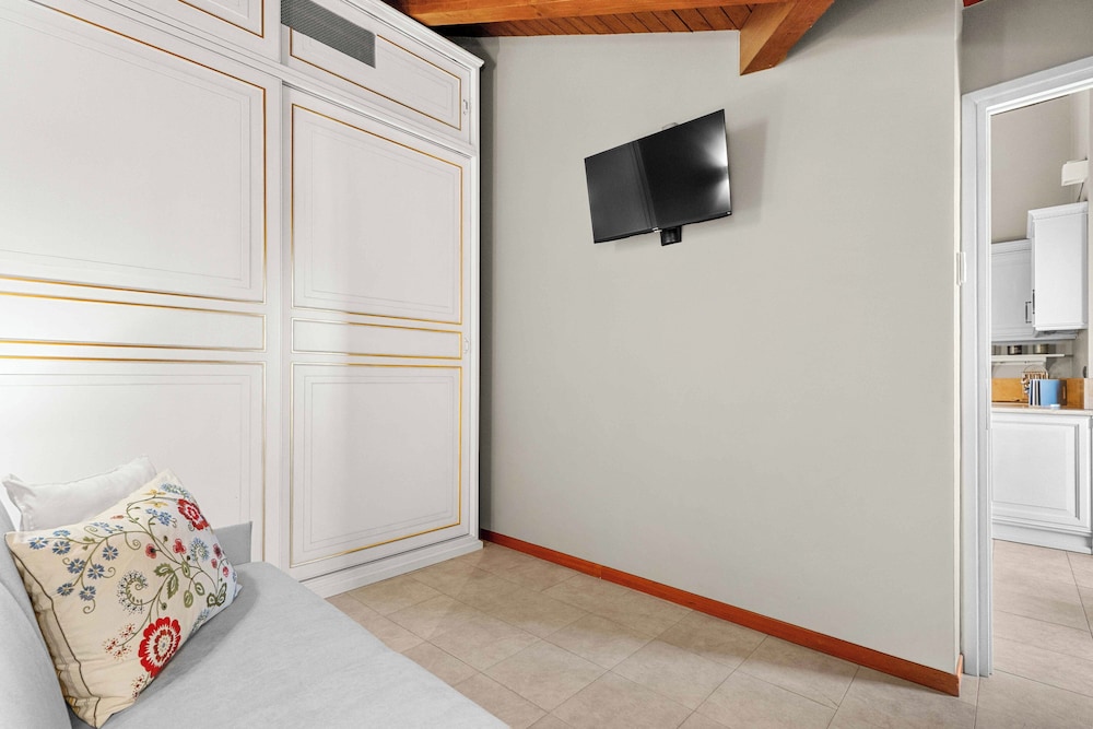 Stylish Penthouse in Sesto San Giovanni
