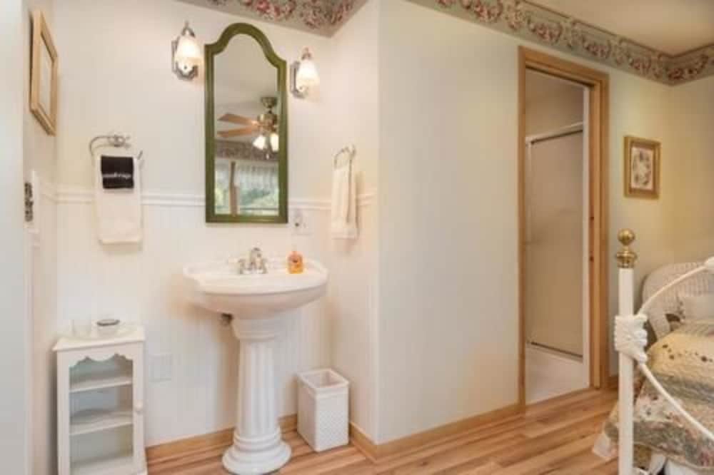 Oak Hill Bed & Breakfast