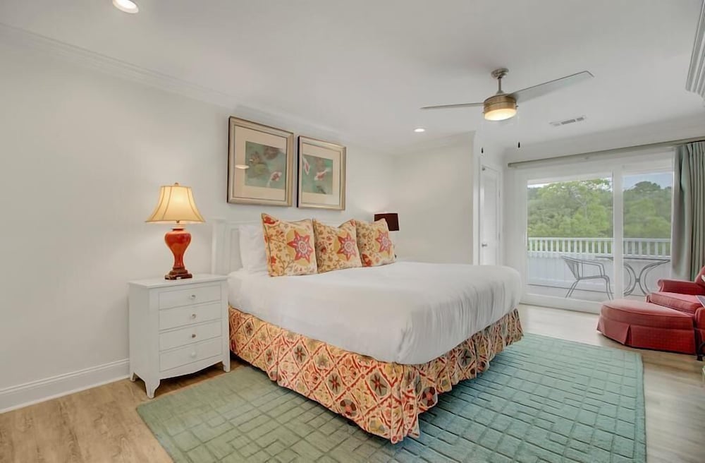 Racquet Club 35 by Wild Dunes, in Resort Core