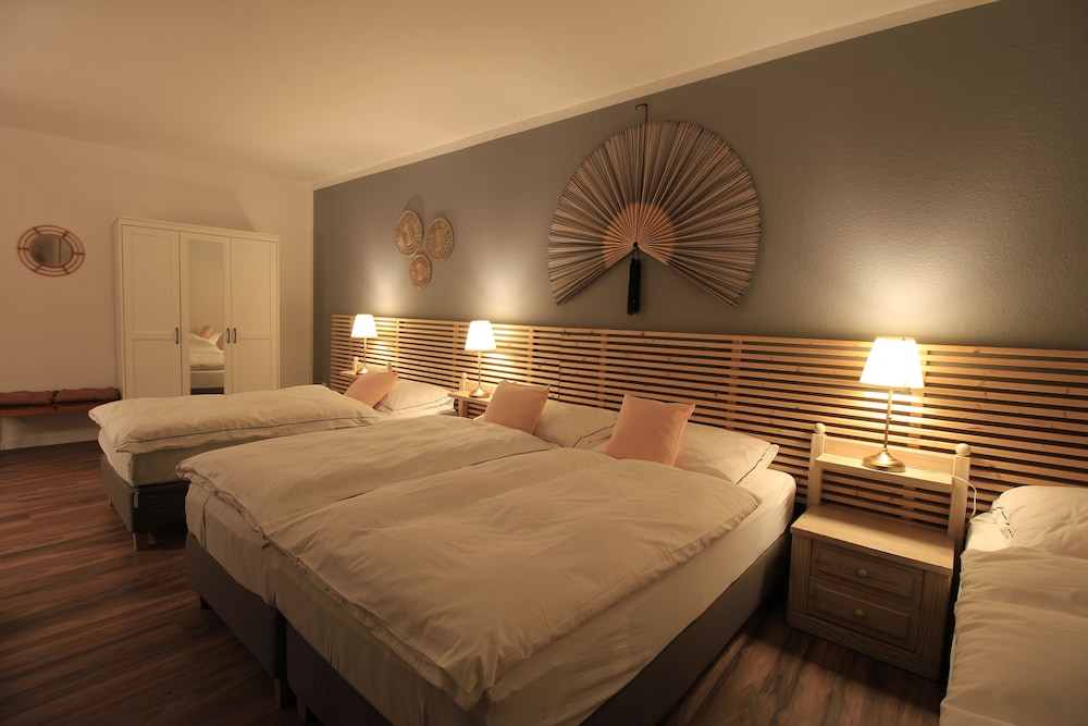 Asia Dreieck Pension Zimmer