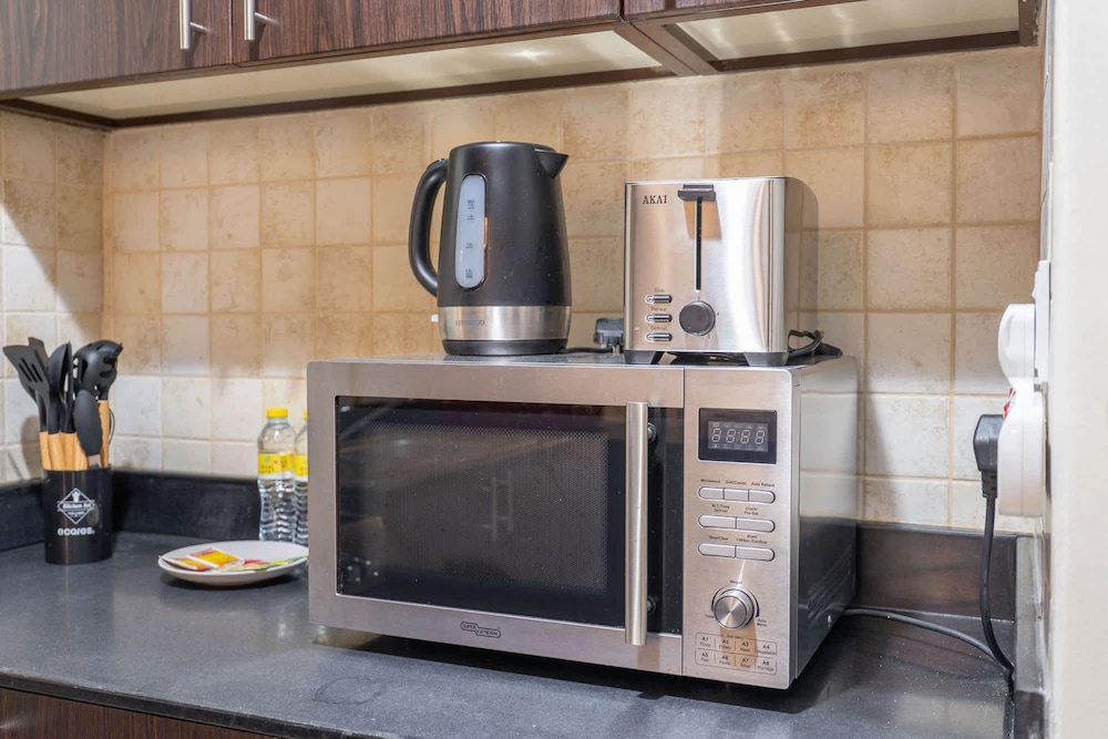 Heart-captivating 1 Bedroom in Hanover Square