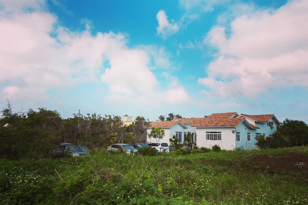 South Mauo view 2