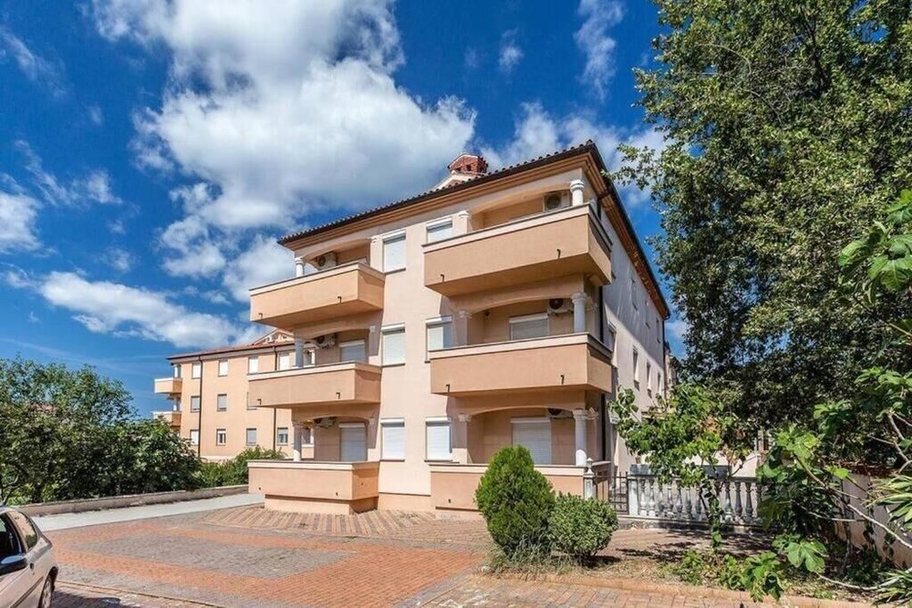 Apartment Beni