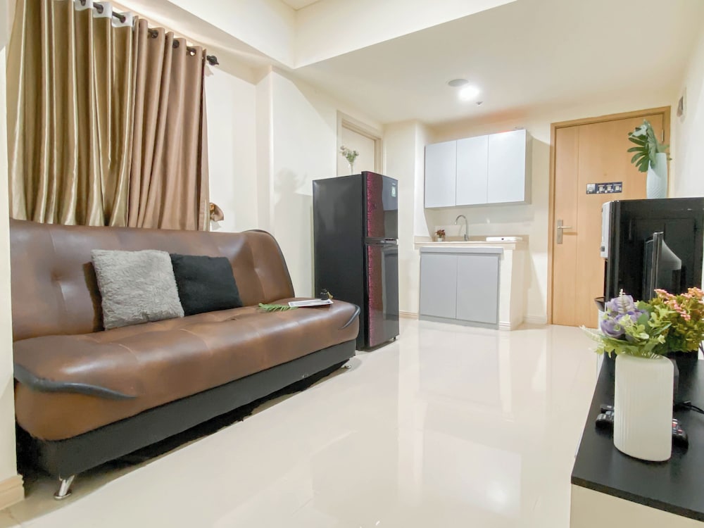 2Br Near Pelita Bangsa University At Meikarta Apartment