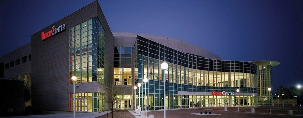 Green Bay Vacations - Oneida Casino Hotel - Property Image 16