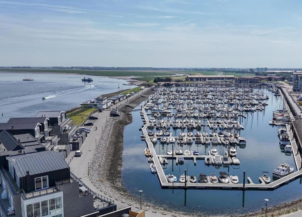 Penthouse in Sint-annaland by the Beach