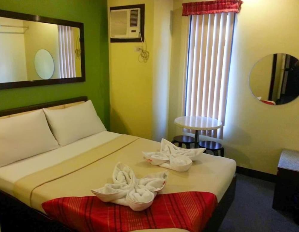 Cebu Vacations - Express Inn - Cebu Hotel - Property Image 6
