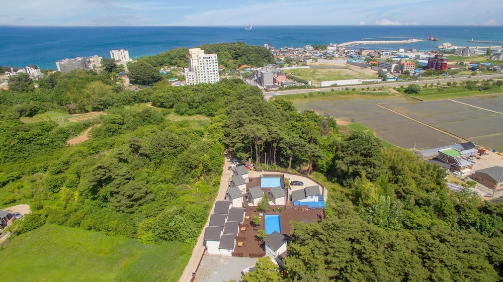 Gangneung The October Pension
