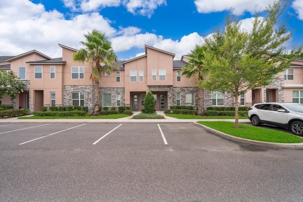 New! Modern Townhome Near Disney! Splash Pool, Resort W/waterpark-8206sa 3 Bedroom Townhouse