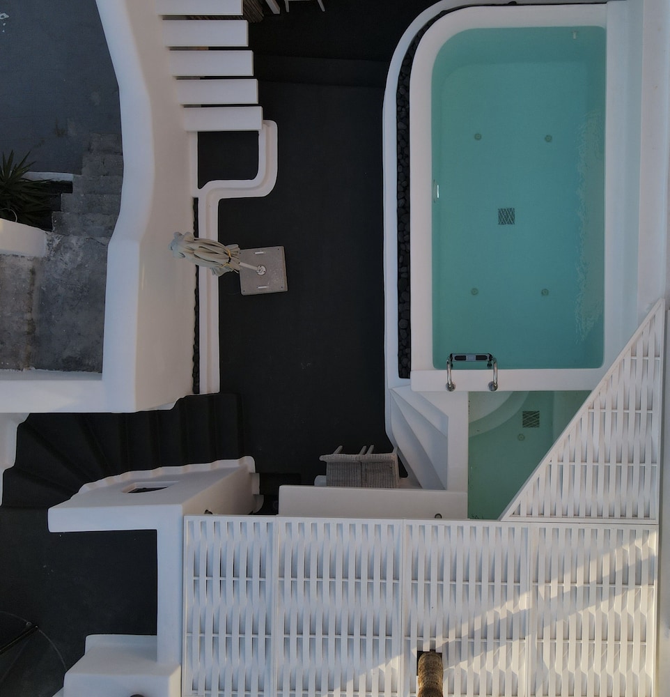 Opera Mansion