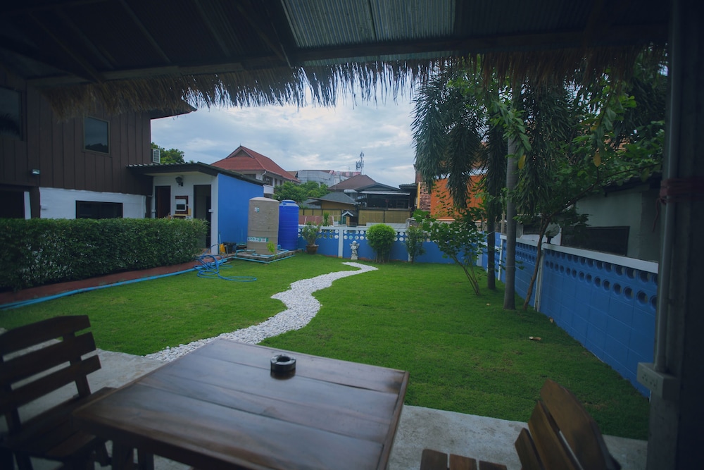 Photo 13