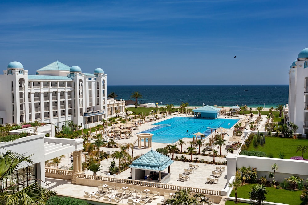 Hotel Concorde Green Park Palace