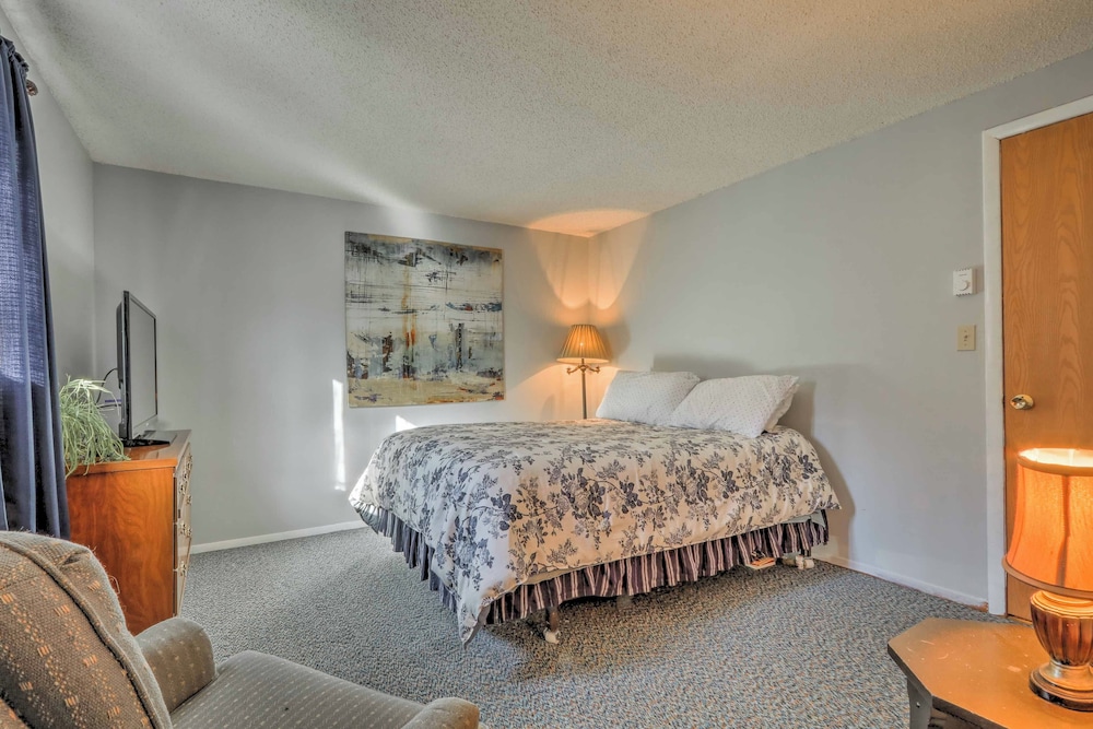 Masthope Home W/pool & Lake Access - Ski Big Bear!