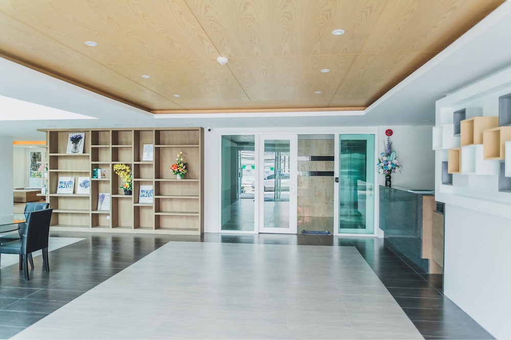 Condo in Kata in Ozone - Unit A708
