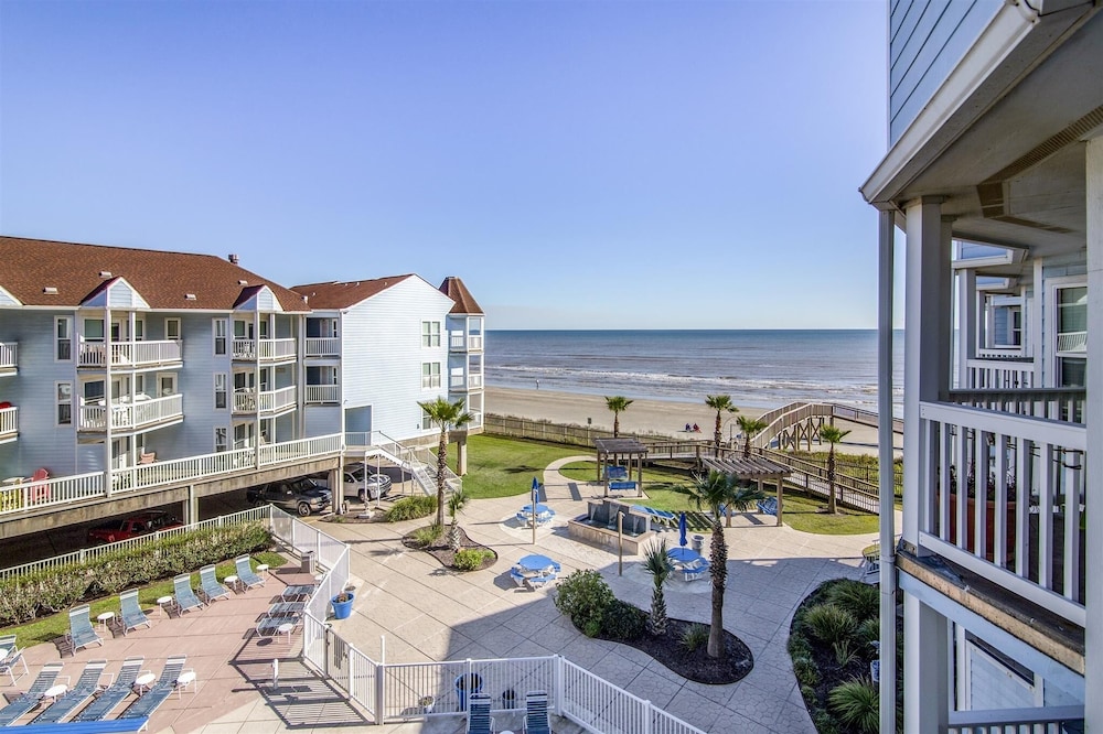 Seascape 1314 1 Bedroom Condo by RedAwning view 3
