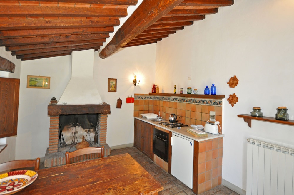 Borgo Del Castagno