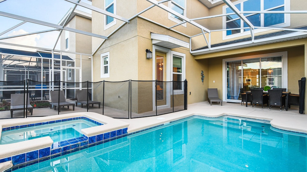 Championsgate Luxury Townhome Private Pool Game
