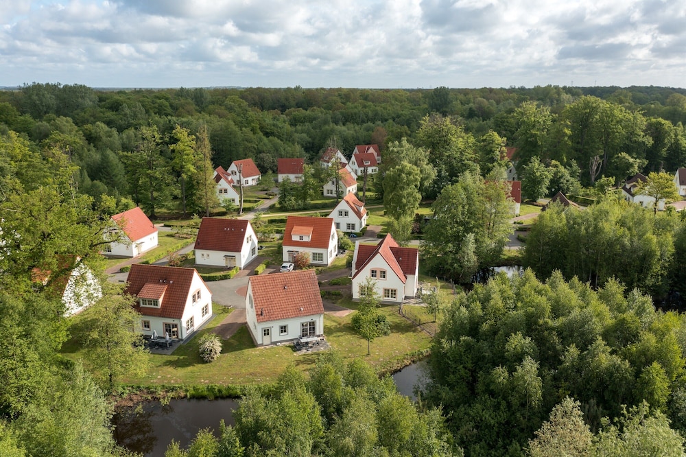 Home w/ Sauna & Garden
