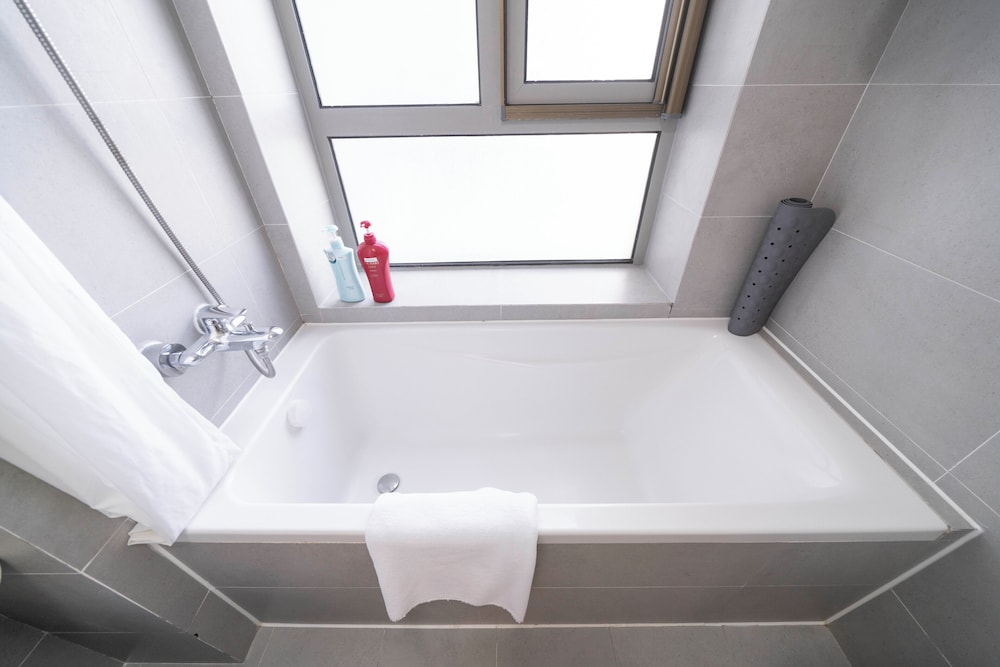 Tyms Bright 2BR 1BA Suite Yongxin