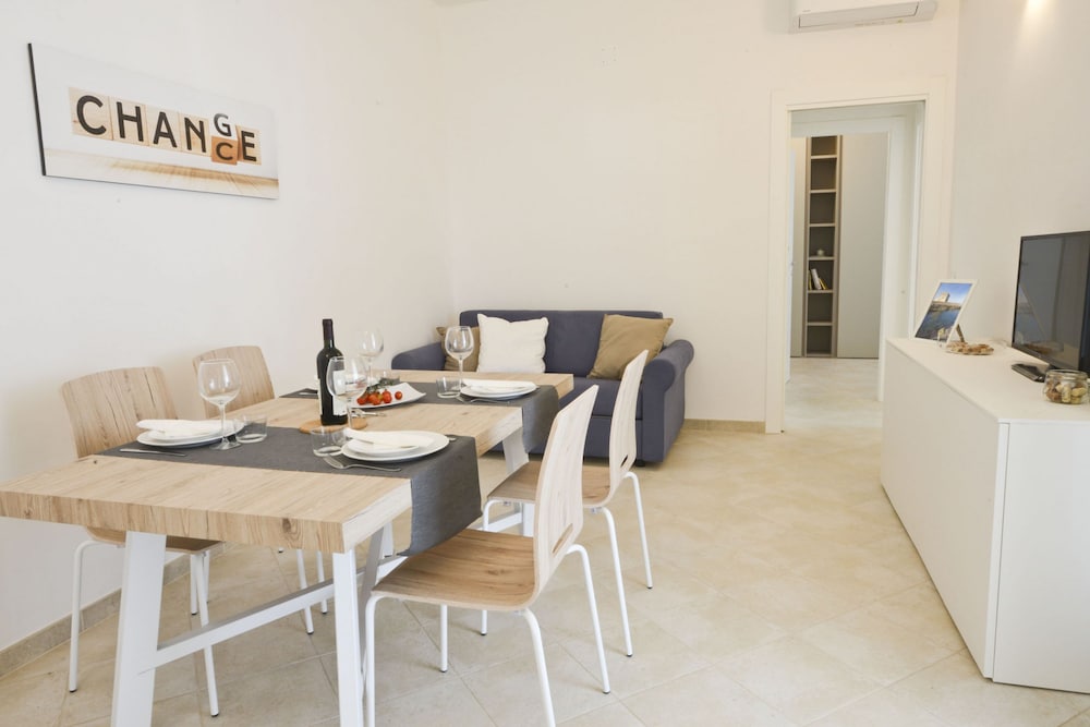 Blue Sea - Villa Eolo 30 - Locz