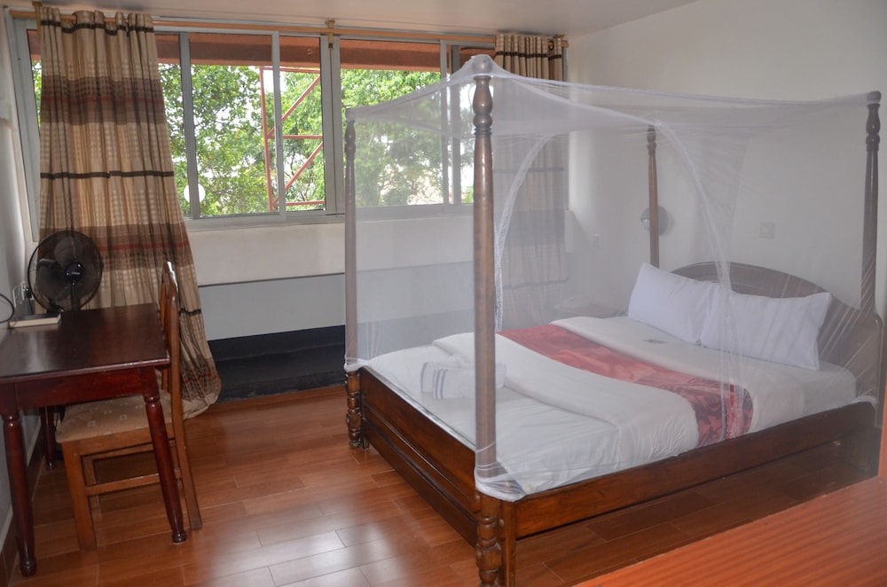 Entebbe Flight Motel
