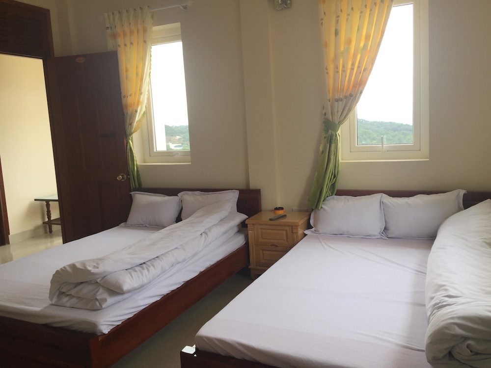 Thanh Pho Hoa view 5