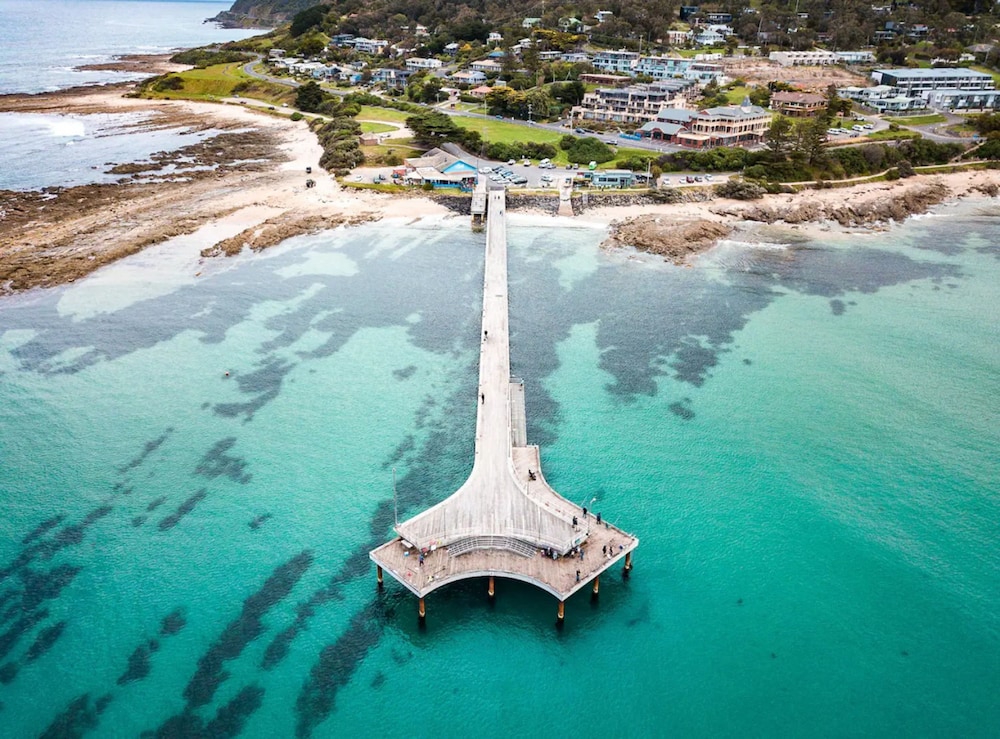 Whispering Gums Lorne Ocean Views Pet Friendly EV Charger