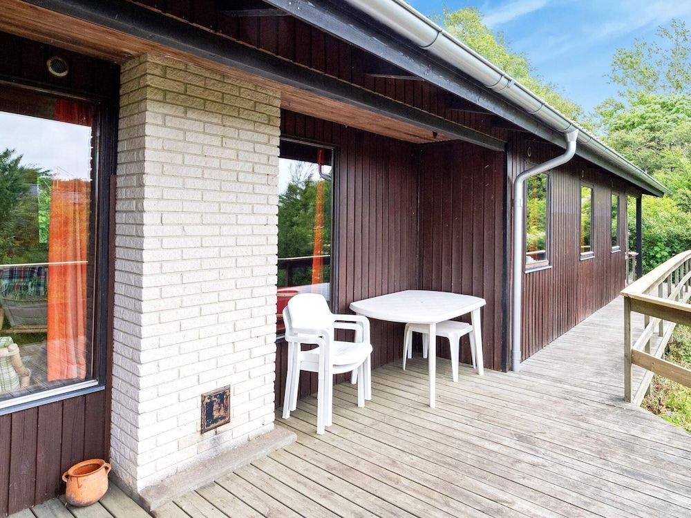 Lovely Holiday Home in SpÃ¸ttrup near Sea