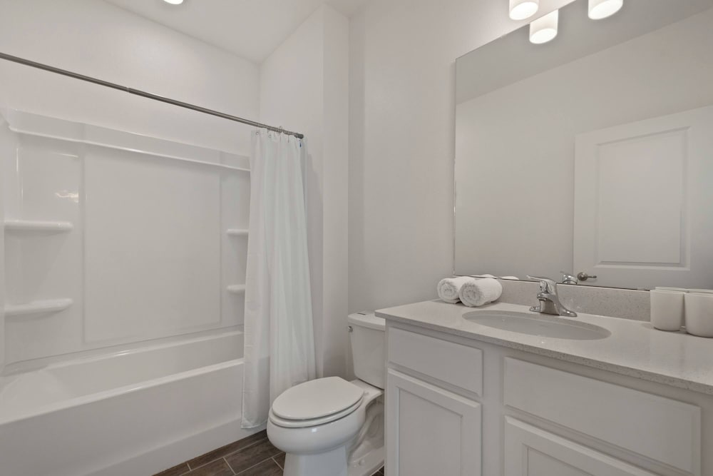Magical 15-bedroom Villa Game Room, Theater & More!