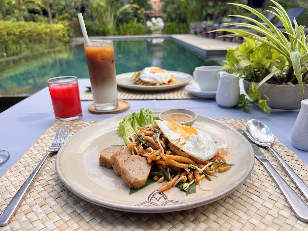 Khmer Lodge