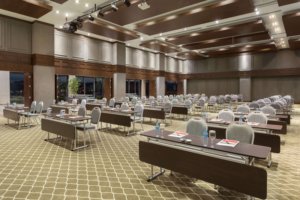 Ramada Resort by Wyndham Bodrum - Image 126