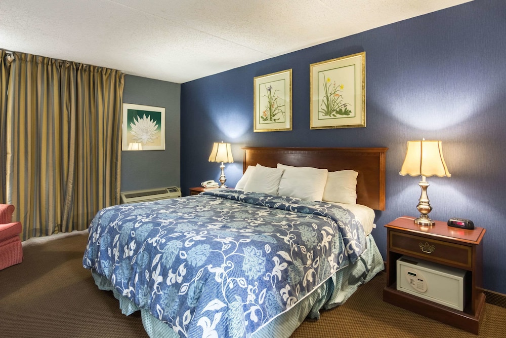 Hagerstown Vacations - The Plaza Inn Suites - Property Image 16