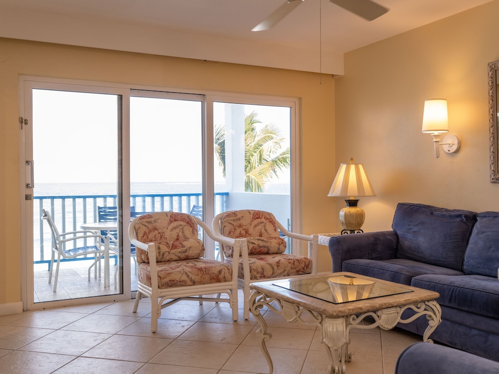 Paradise Island Beach Club
