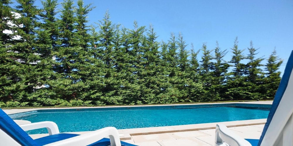 Peaceful Villa With Private Heated Pool Jacuzzi view 5