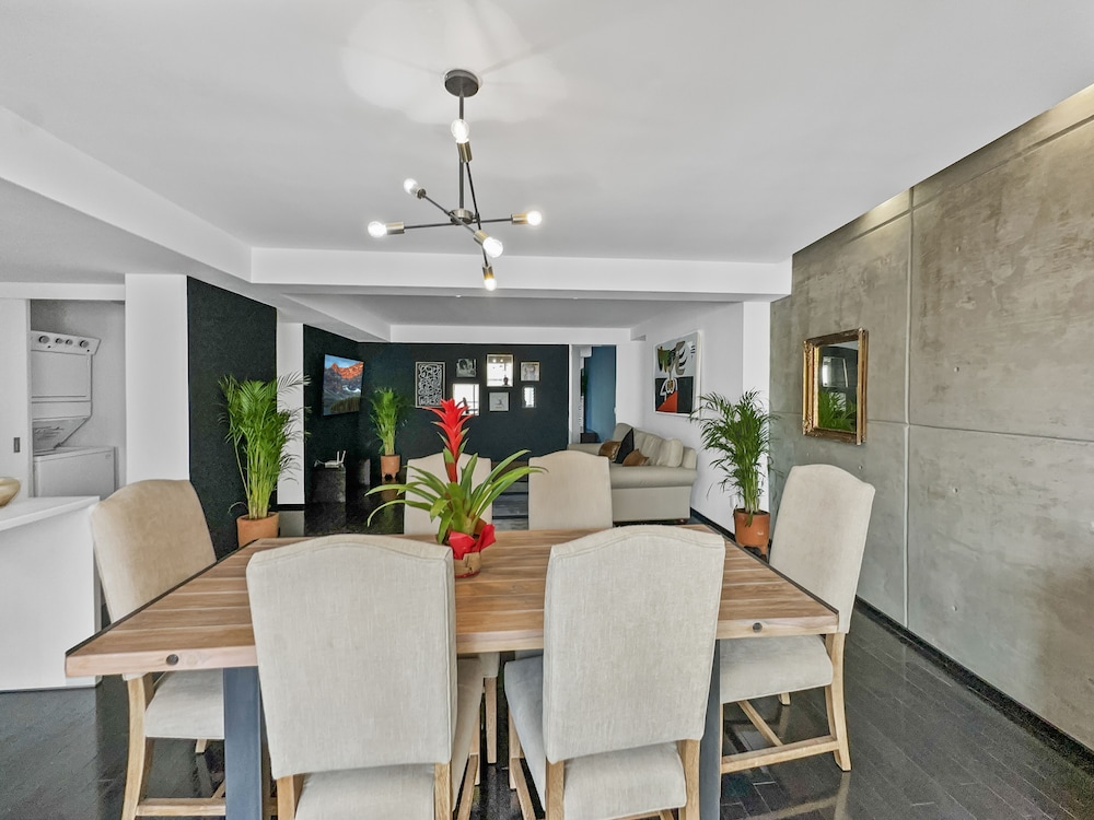 113-B201 Luxury 3br/2.5 baths in Condesa — Mexico City