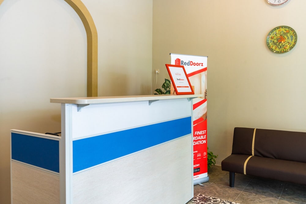 RedDoorz Hostel @ DI Panjaitan Simpang Lima view 2