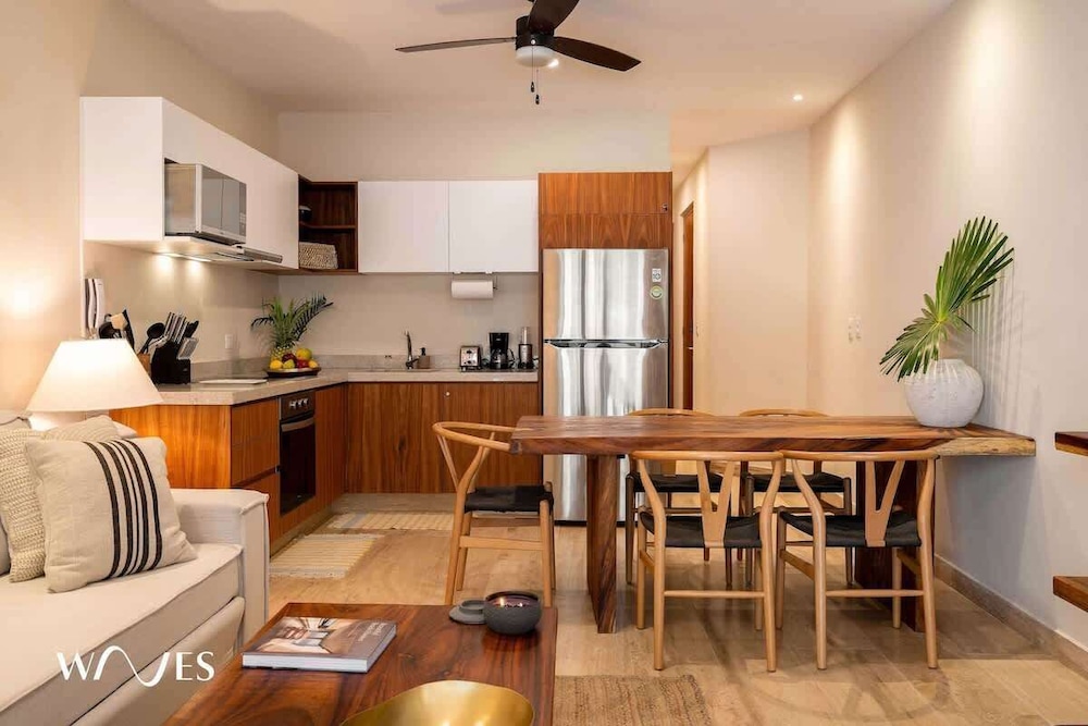 Premium Apartment W/private Pool & Garden