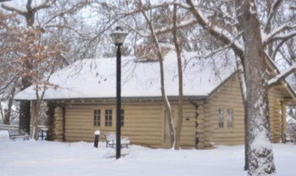 Starved Rock Lodge & Conference Center