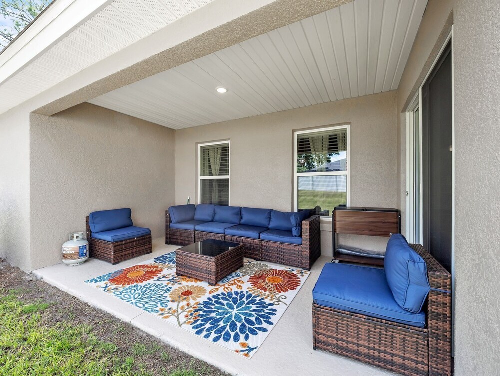 Bright & Charming 4br Home In Ocala 4 Bedroom Home