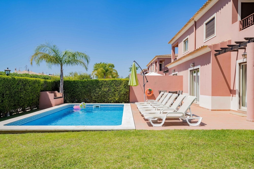 Unique Arma o de P ra Villa by Ideal Homes view 4
