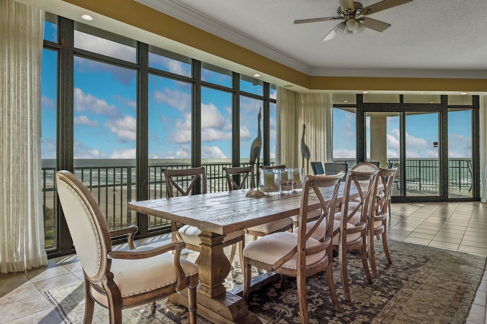 Phoenix West by Southern Vacation Rentals