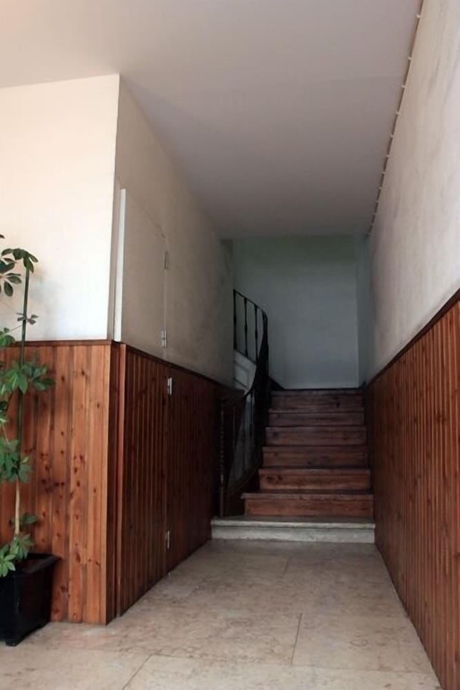 Lisbon RiverView Hostel