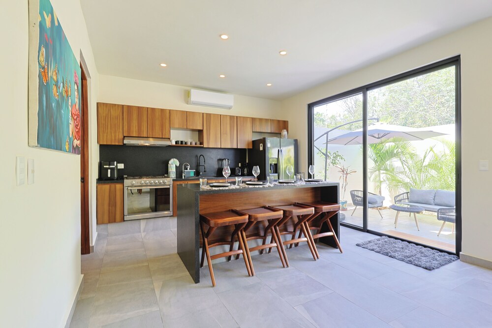 Cozy Getaway Shared Pool & Cenote Access