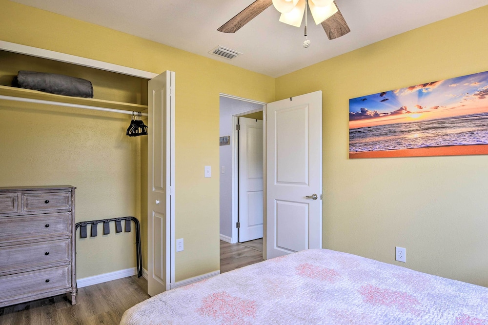 'sarasota Sunset House' w/ Spacious Patio! view 3
