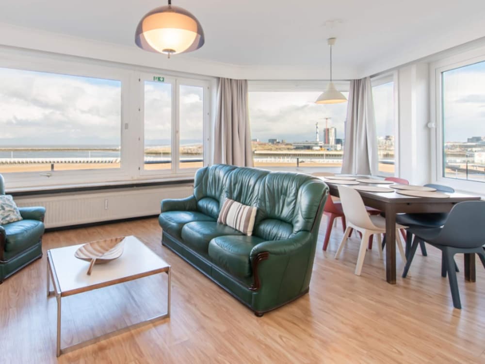 Apartment in Ostend With Sea Views