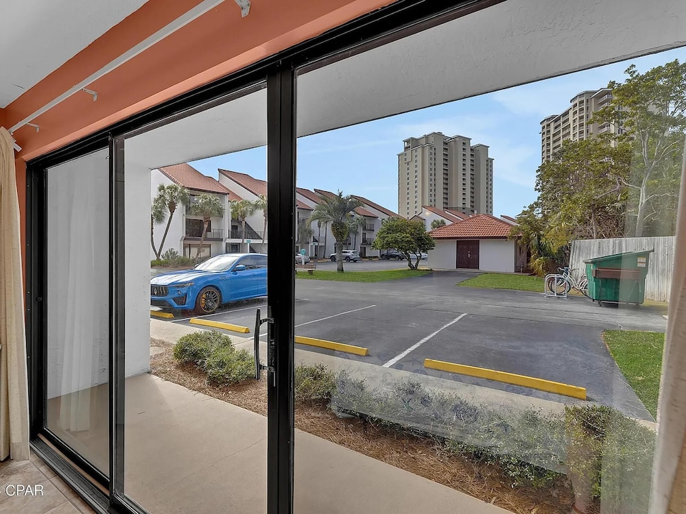 Edgewater Golf Villa 3101