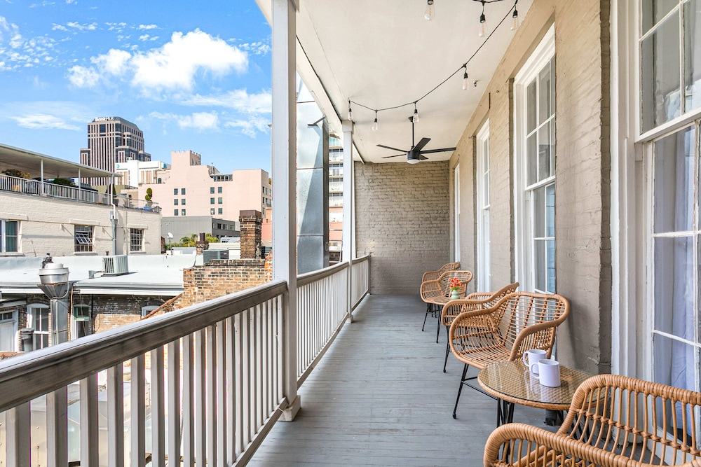 Jazz Haven Spacious 3BR Condo