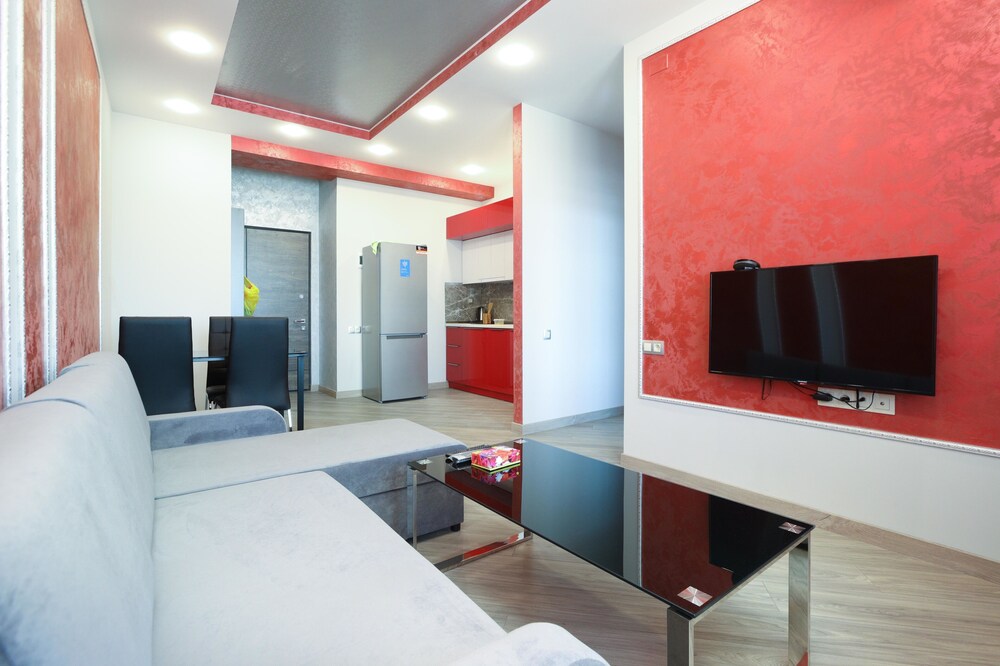 Stay Inn next to Dalma Mall
