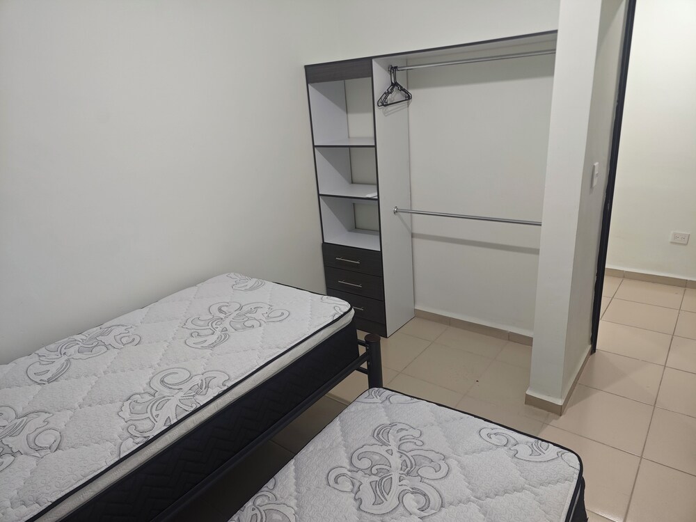 Casa 3 recámaras cerca del aeropuerto